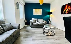 The Belmont Suite Sasco Apartments